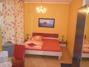 Guest house Michael 2*